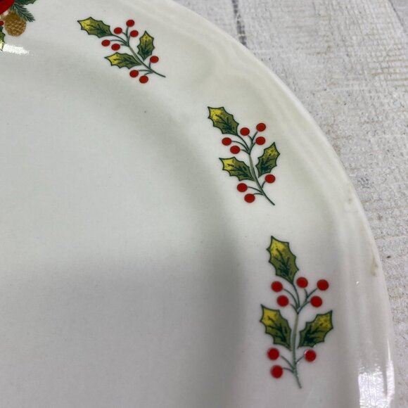 70s Gibson WINTER BIRDS Red Cardinal Holly Oven Safe Ceramic Dinner Plates Set 4 - Picture 15 of 16